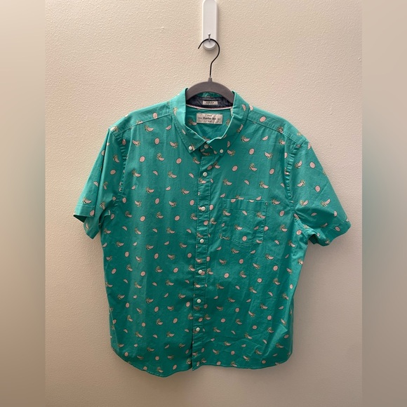 💕Hawker Rye Button Up - Picture 1 of 4